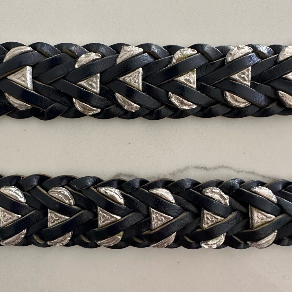 Vintage Anthropologie Western Style Braided Leather Silver Belt Navy Blue Medium - Picture 7 of 8